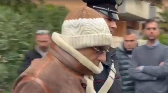 Il ‘regalo’ di Messina Denaro, gli insulti ai cronisti e un’inquietante sfumatura