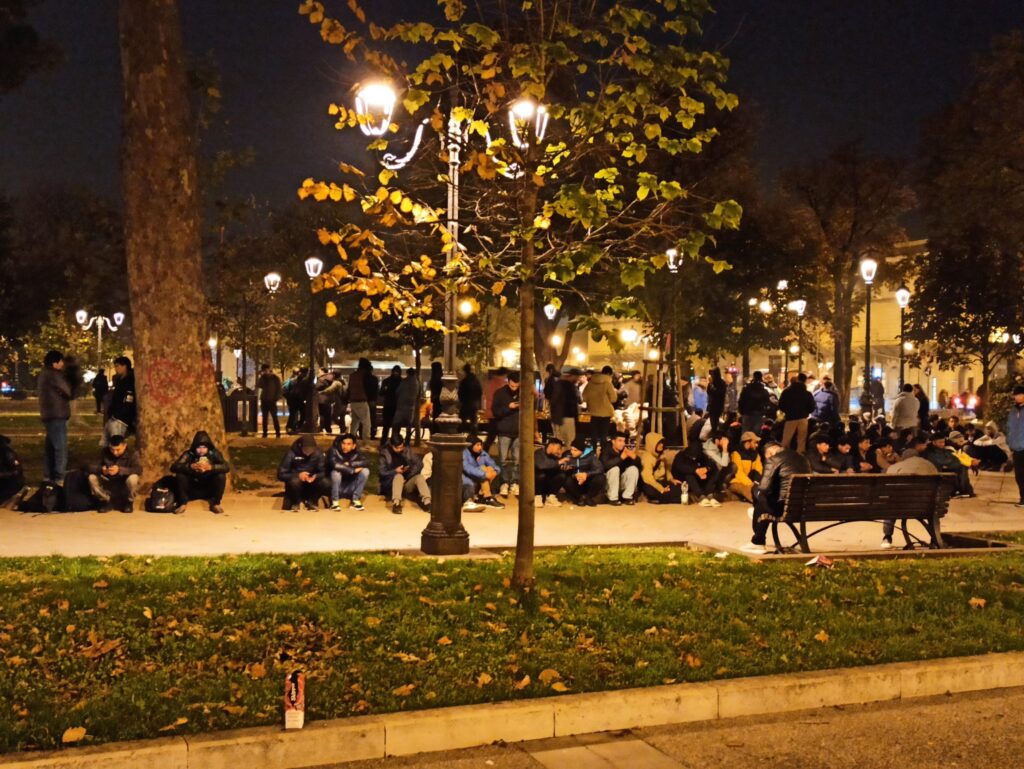 La vita nella Piazza del Mondo a Trieste 
