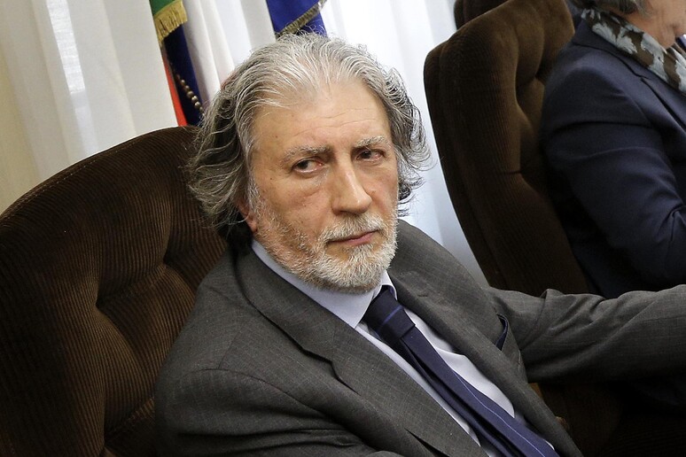 Articolo21 incontra il sen. Scarpinato. Solidarietà per l’aggressione verbale subita in tv