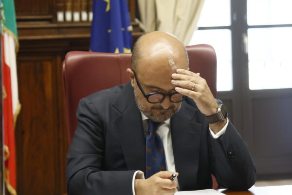 La Procura di Roma indaga ex ministro Sangiuliano per peculato e rivelazione segreto d’ufficio
